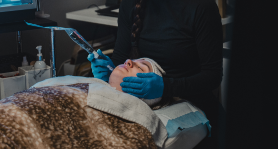 Microneedling Facial